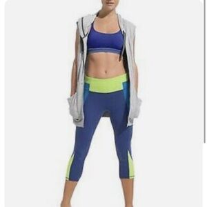 Athleta Lotus Vest Sleeveless Hooded Grey Zip-Up Tunic Size XS